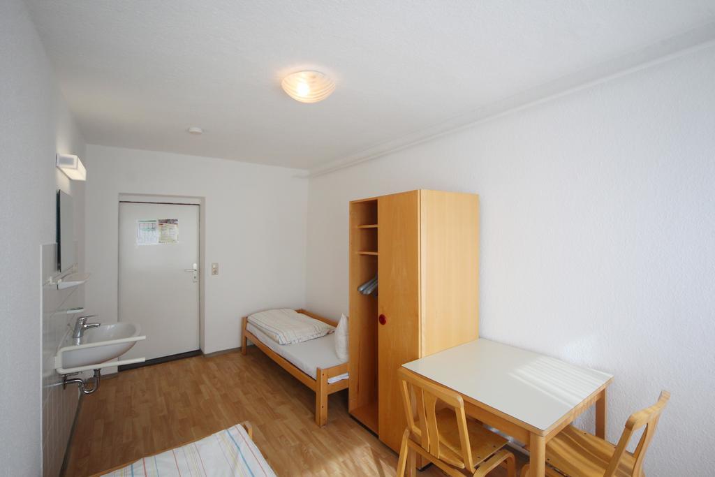 Djh Jugendherberge Stralsund Exterior foto